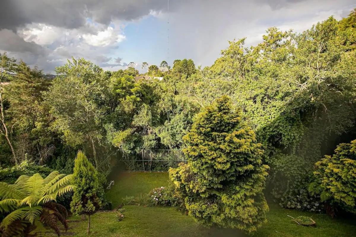 Vila Casa Nas Montanhas Com Ofuro Campos do Jordão Exteriér fotografie